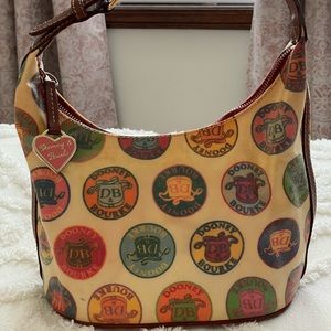 Dooney & Bourke Women Ivory Shoulder Bag - small